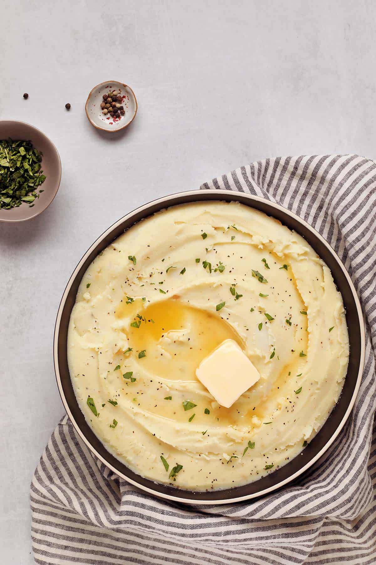dairy free mashed potatoes with butter and parsley